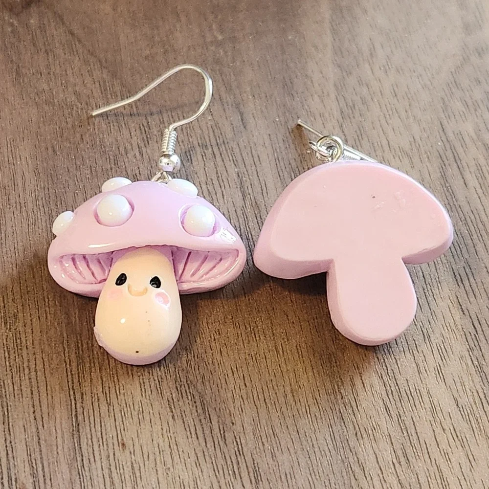 Handcrafted‎ Lavender Mushroom Dangle Drop Earrings NEW Playful Ladies/Girls